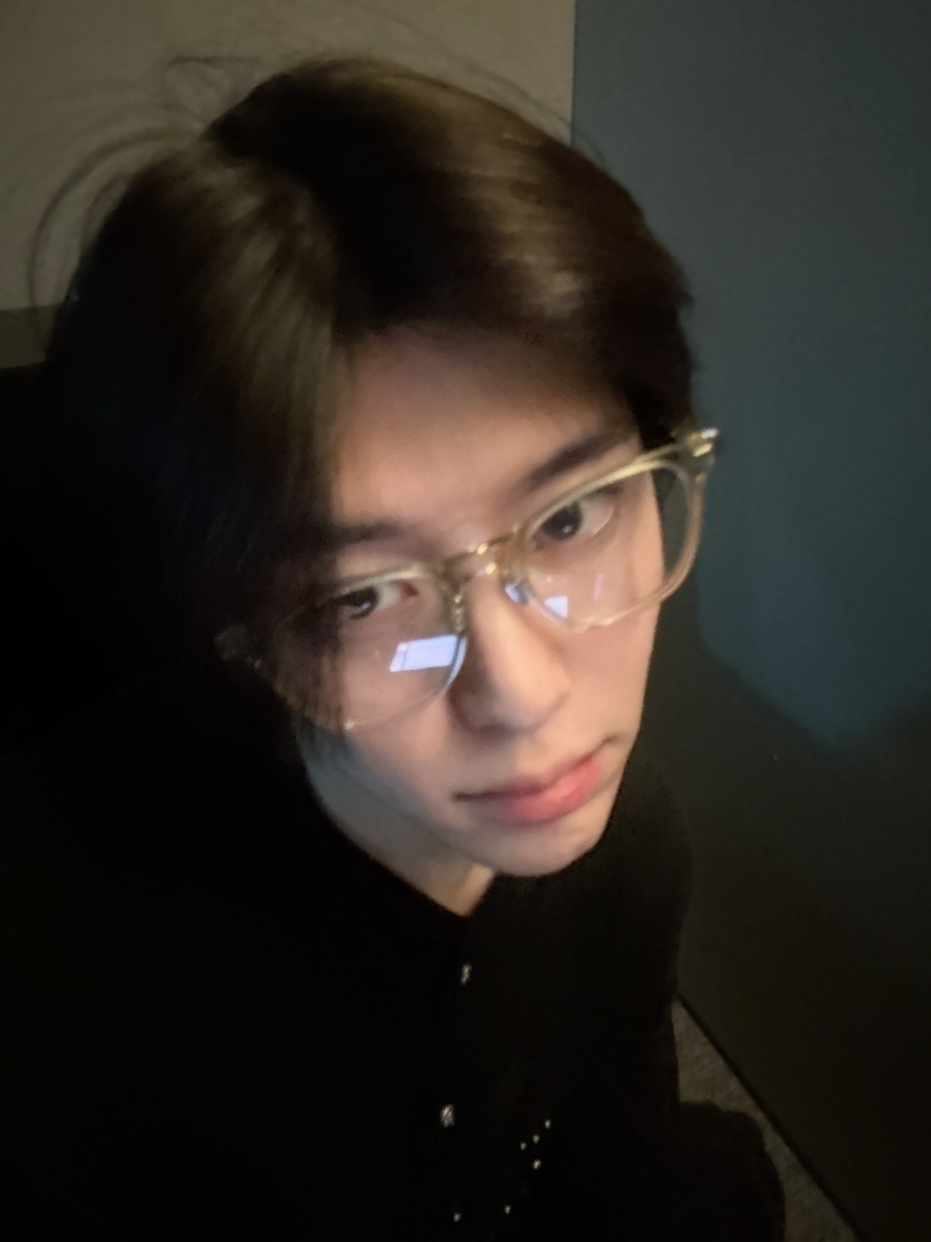 NCT WISHコミュニティの投稿 - 😎 - シオン