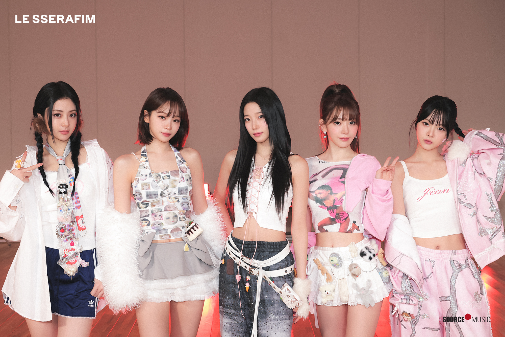 公式限定 福袋 - 公式通販オンラインショップ lesserafim weverse K ナップザック（Cheapest ユニフォーム con アイドル