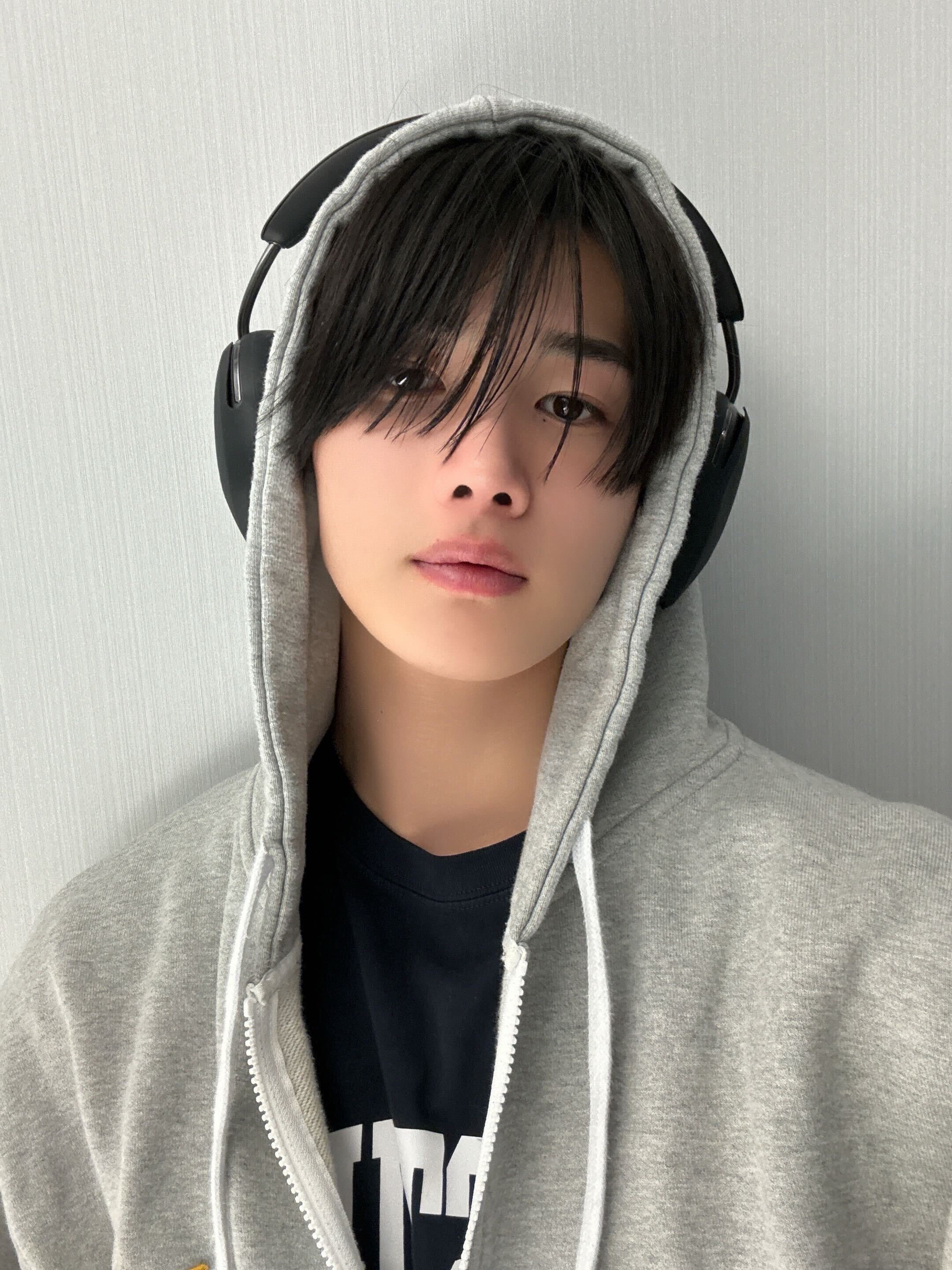 &TEAM社群貼文 - 🖤🎧 - JO