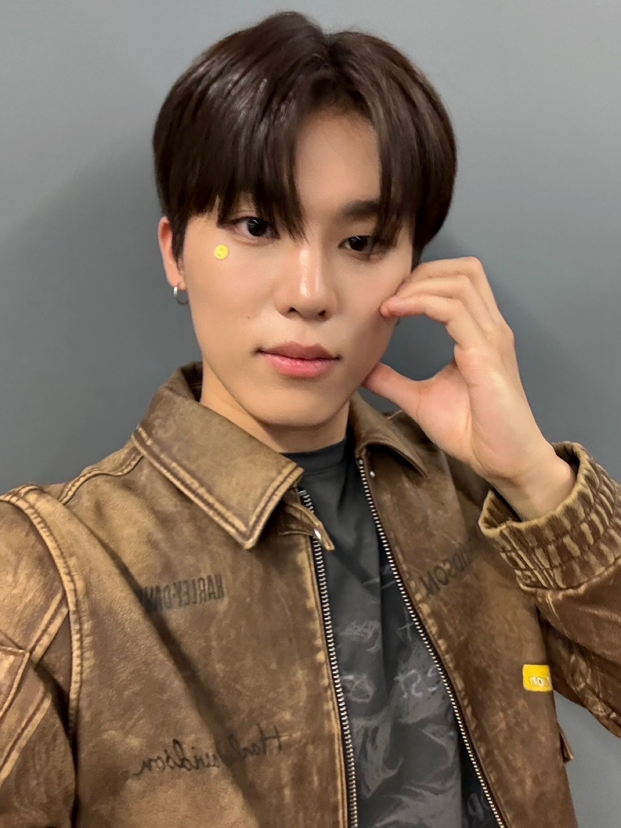 TREASURE 커뮤니티 포스트 - Yellow💛 - 박정우