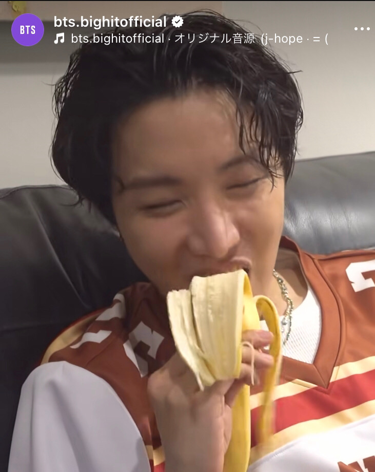 BTS Community Post - ナムさん 楽しそうです 遅れましたがじゅじゅ