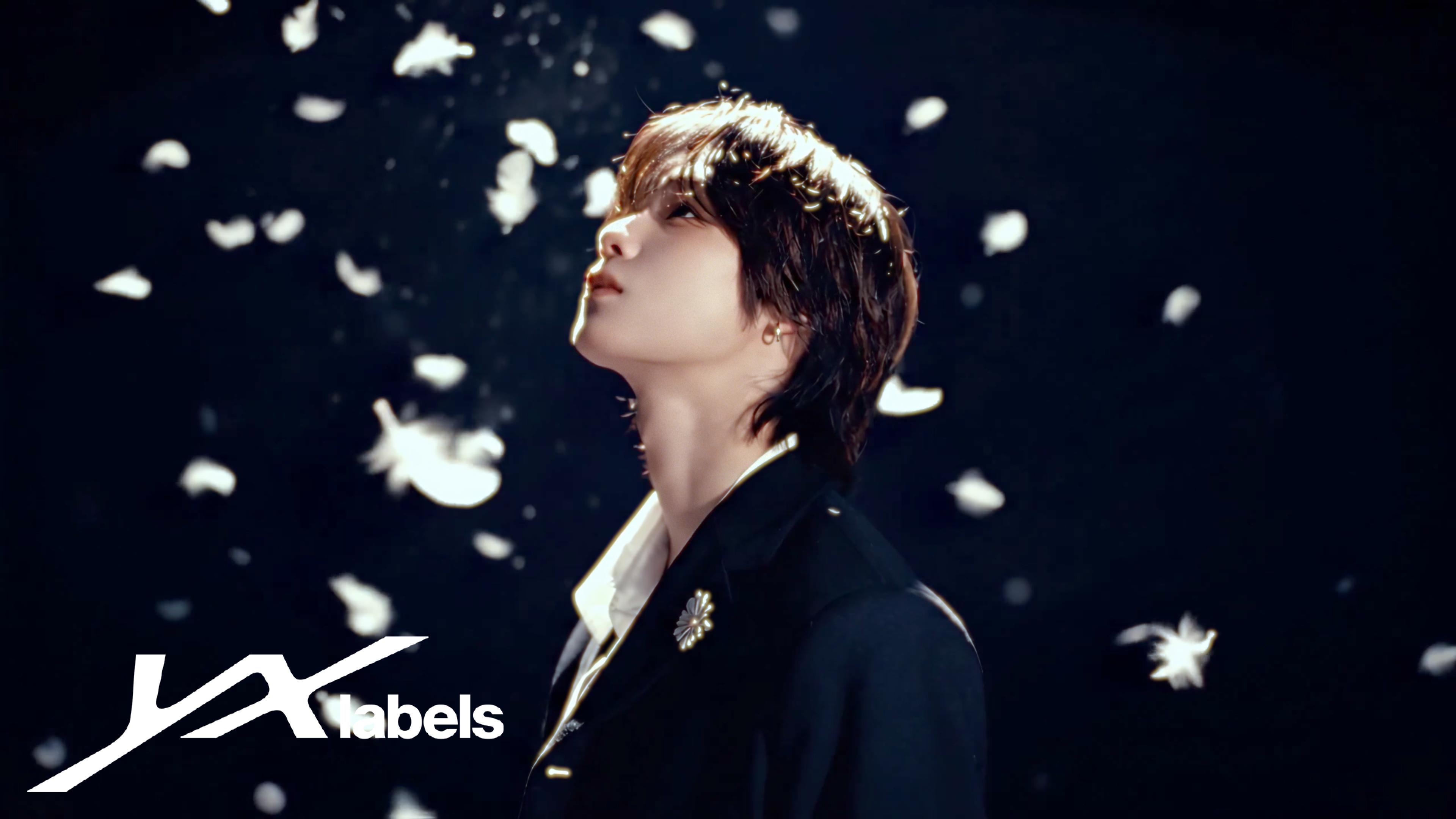 24e760d7-941f-403d-b70a-