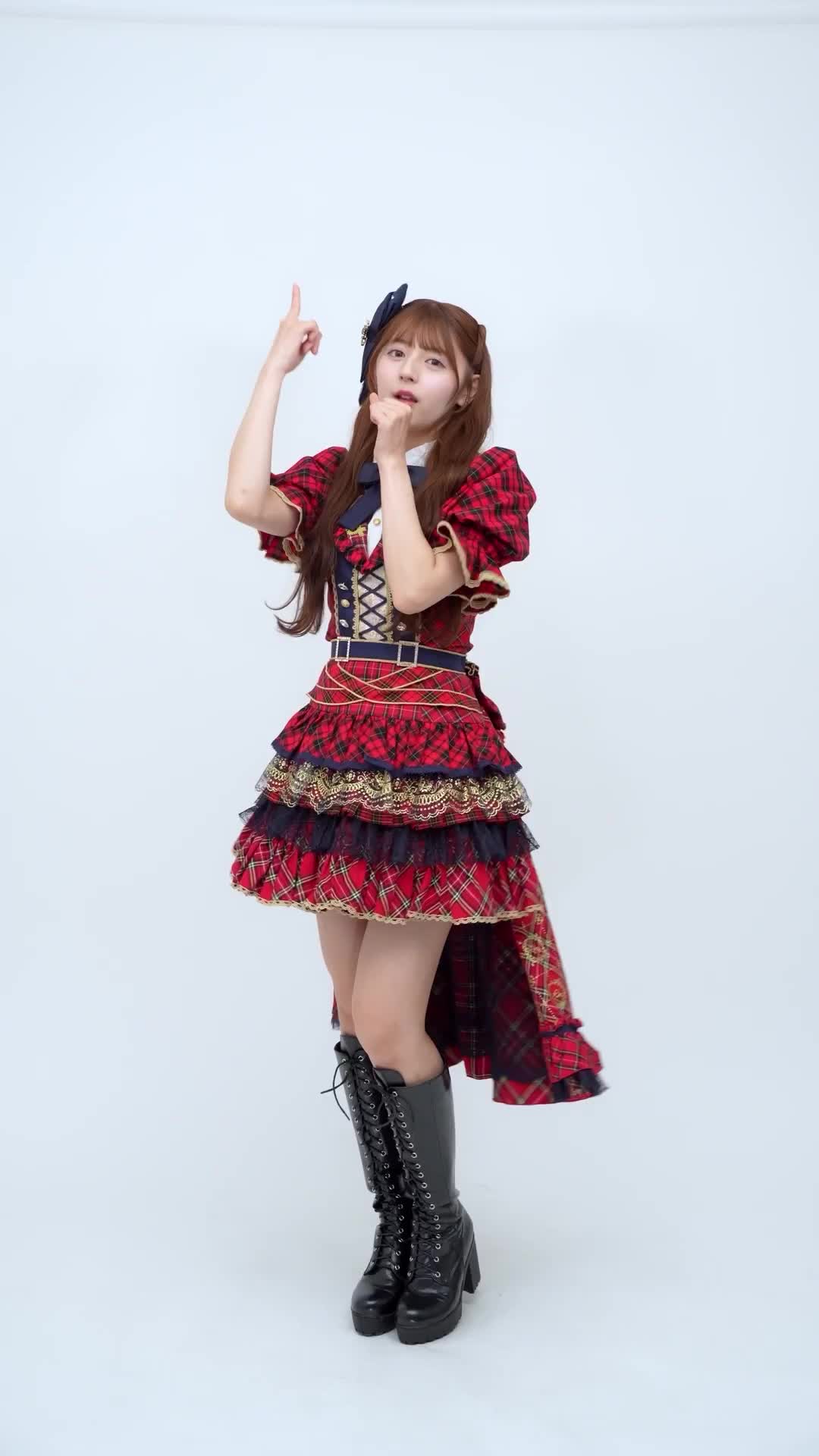 AKB48社群貼文 - 🧡 au × AKB48 20th Year 💗 【発売から12年】 12年前