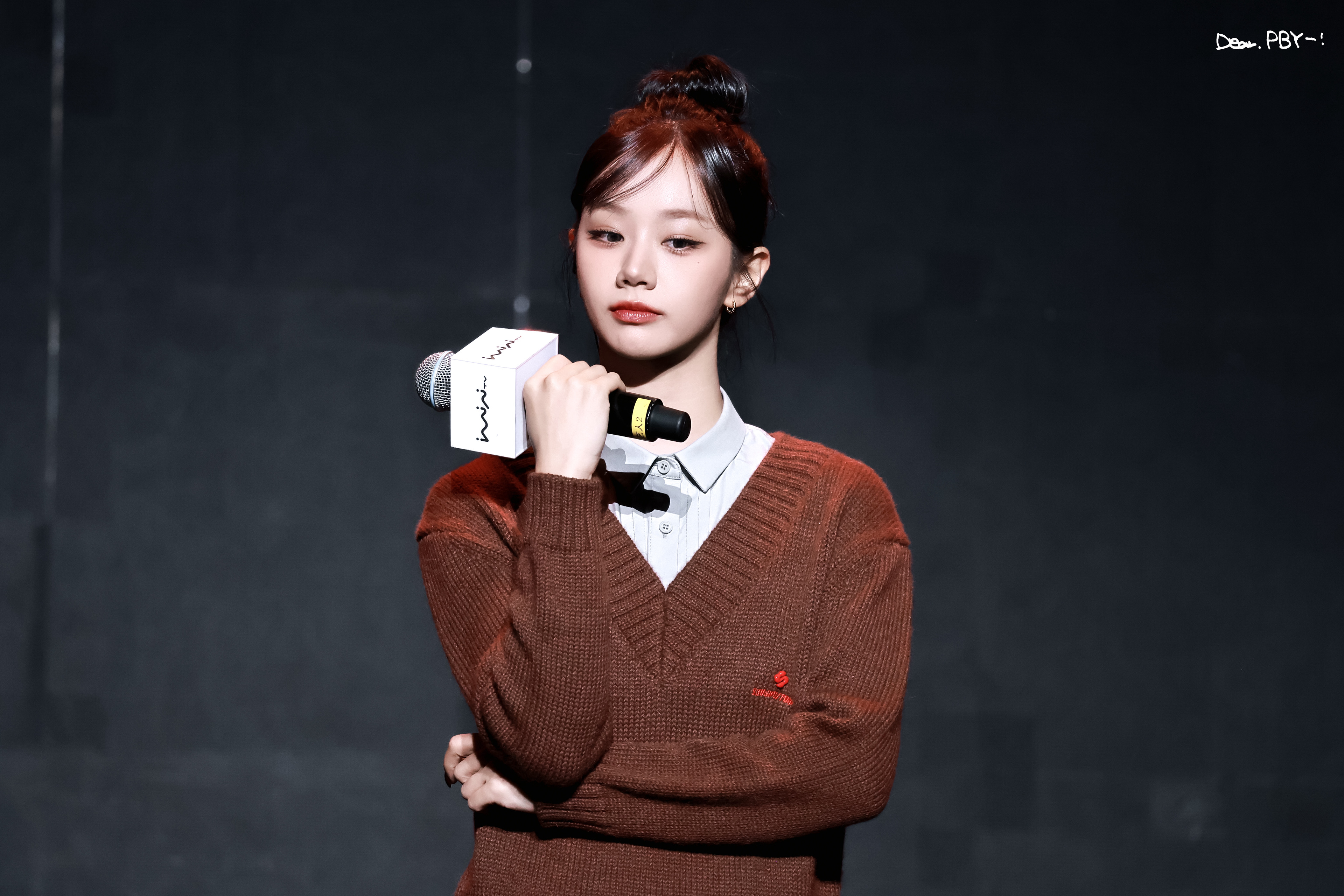 HYERI Community Post - 25.10.26 李惠利人生女主·上海粉丝见面会鲜活