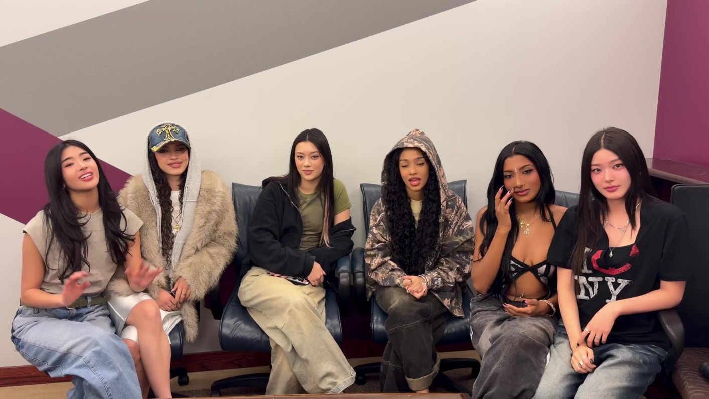 Weverse KATSEYE Media - [Exclusive] to our 2 million EYEKONS on Weverse 🖤