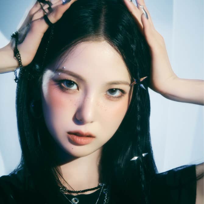 Most recent profile image for Kep1er YUJIN