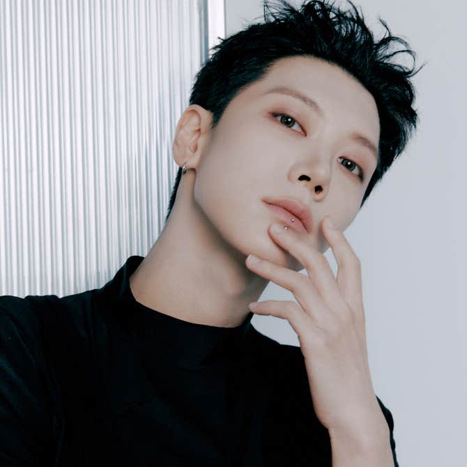 WayV 텐 최신 프로필 이미지