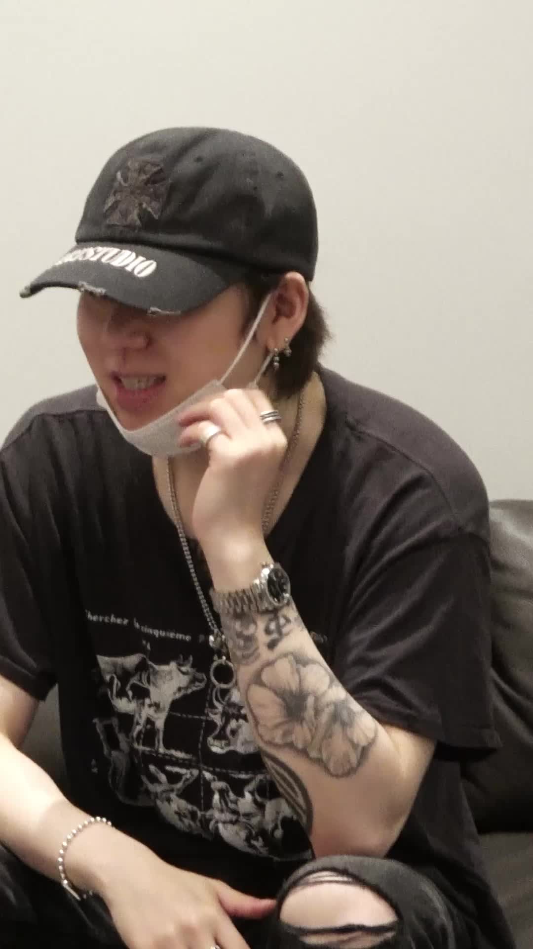 Lilasコミュニティの投稿 - Let's DUET! ZICO 🤝 Lilas(YOASOBI's