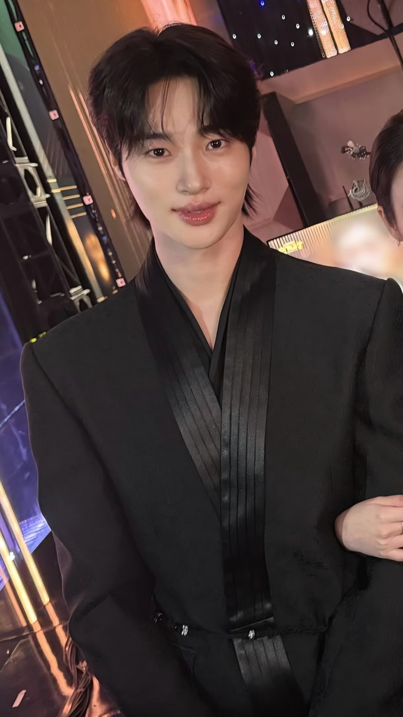 BYEON WOO SEOK Community Post - ㅇㅇㅇ님 인별💛🌟 https://www.instagram.com/p ...