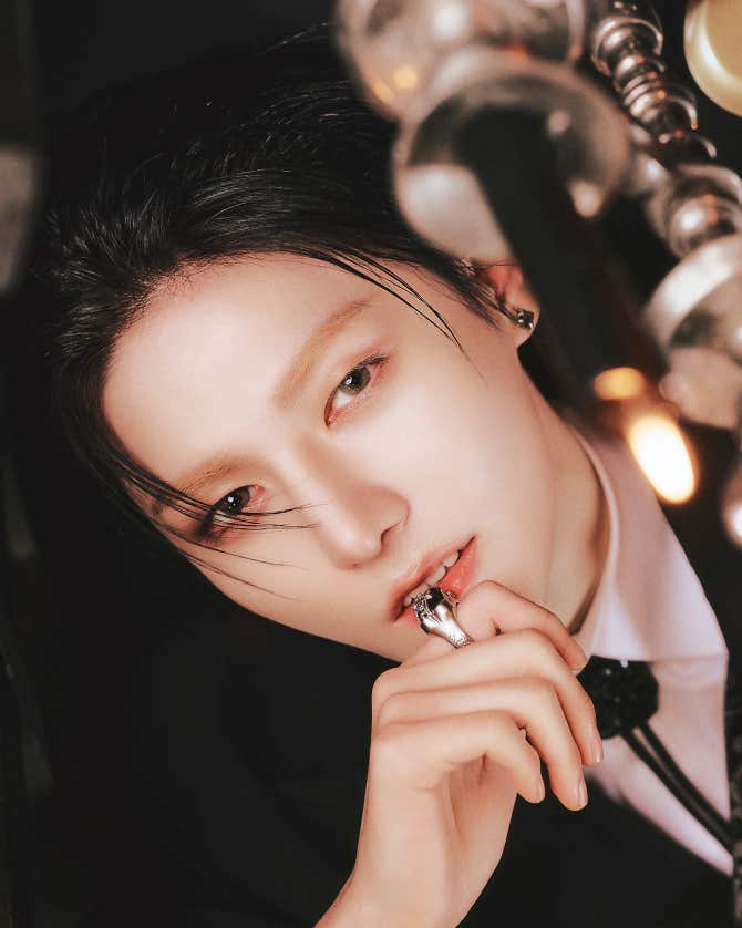 Most recent profile image for AMPERS&ONE SEUNGMO