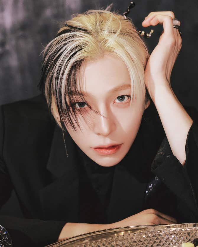 Most recent profile image for AMPERS&ONE JIHO