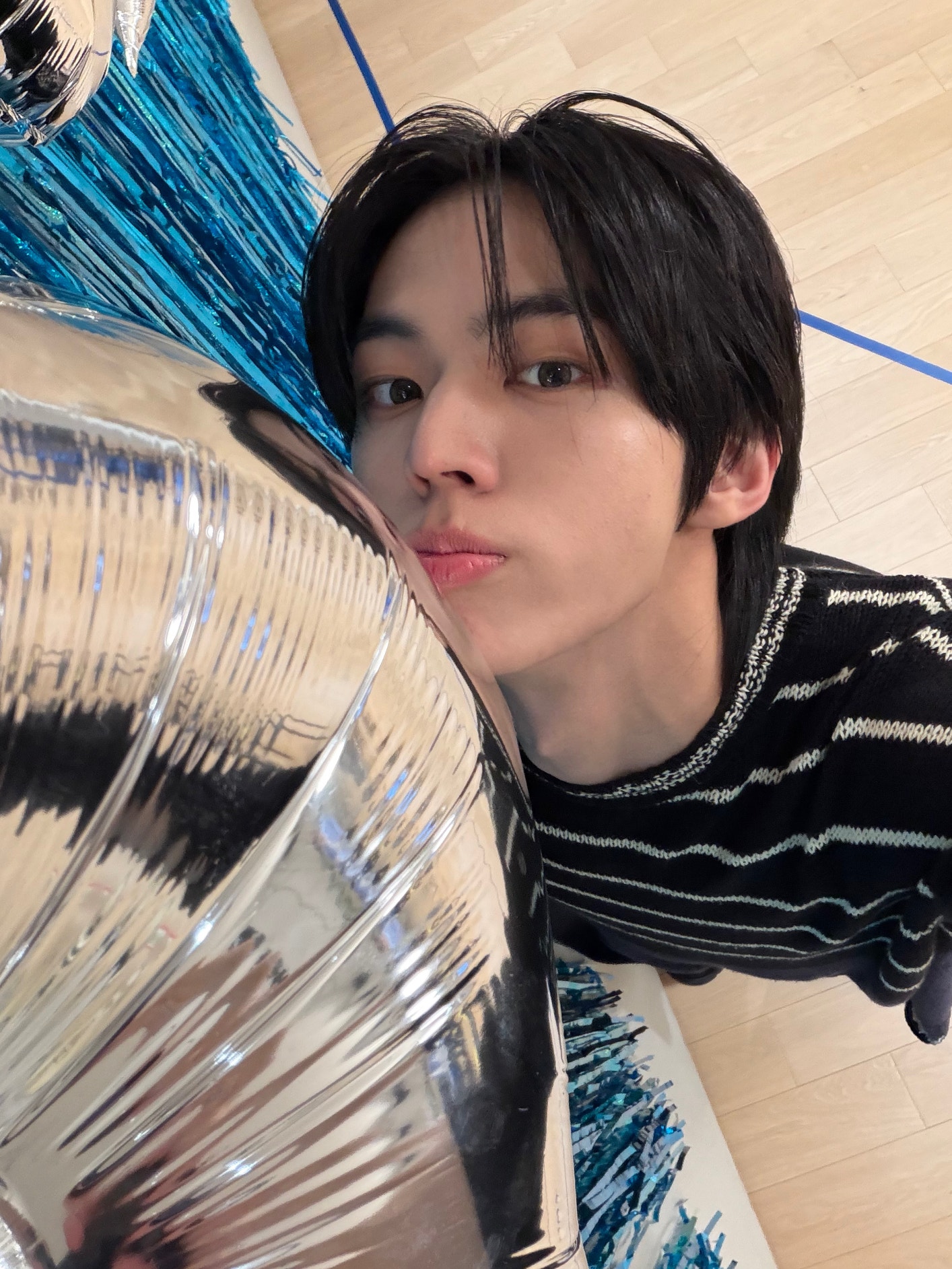 TWS Community Post - 42데이💙💙 - DOHOON