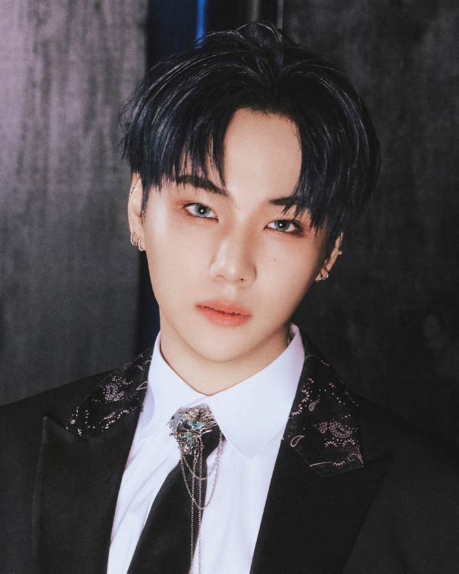 Most recent profile image for AMPERS&ONE SIYUN