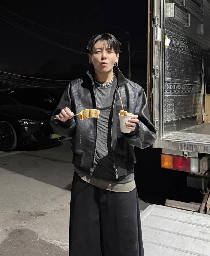 BTS Community Post - lucuuu bangettt my bobaaa
