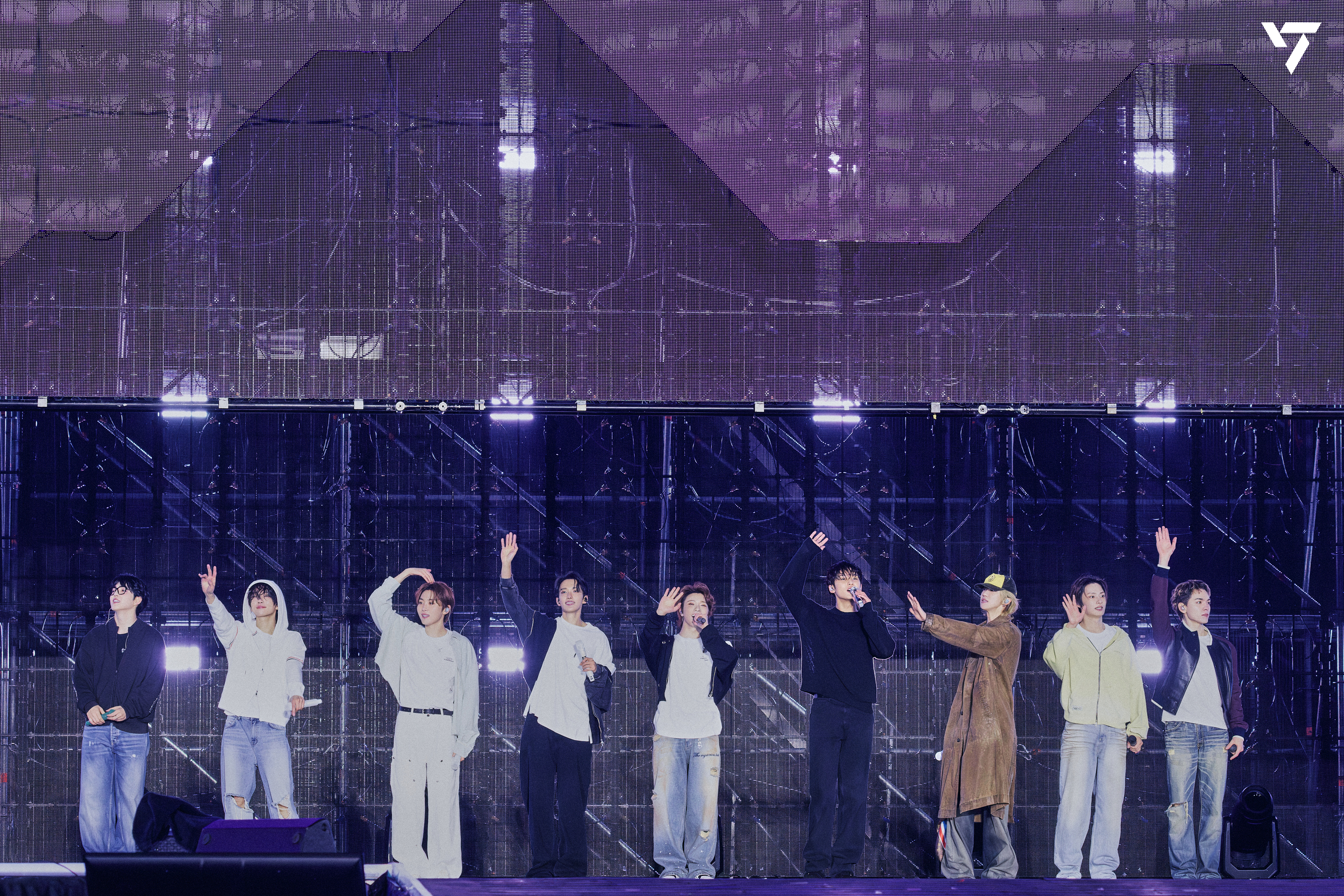 Weverse SEVENTEEN Image - SEVENTEEN WORLD TOUR [NEW_] ENCORE Photo