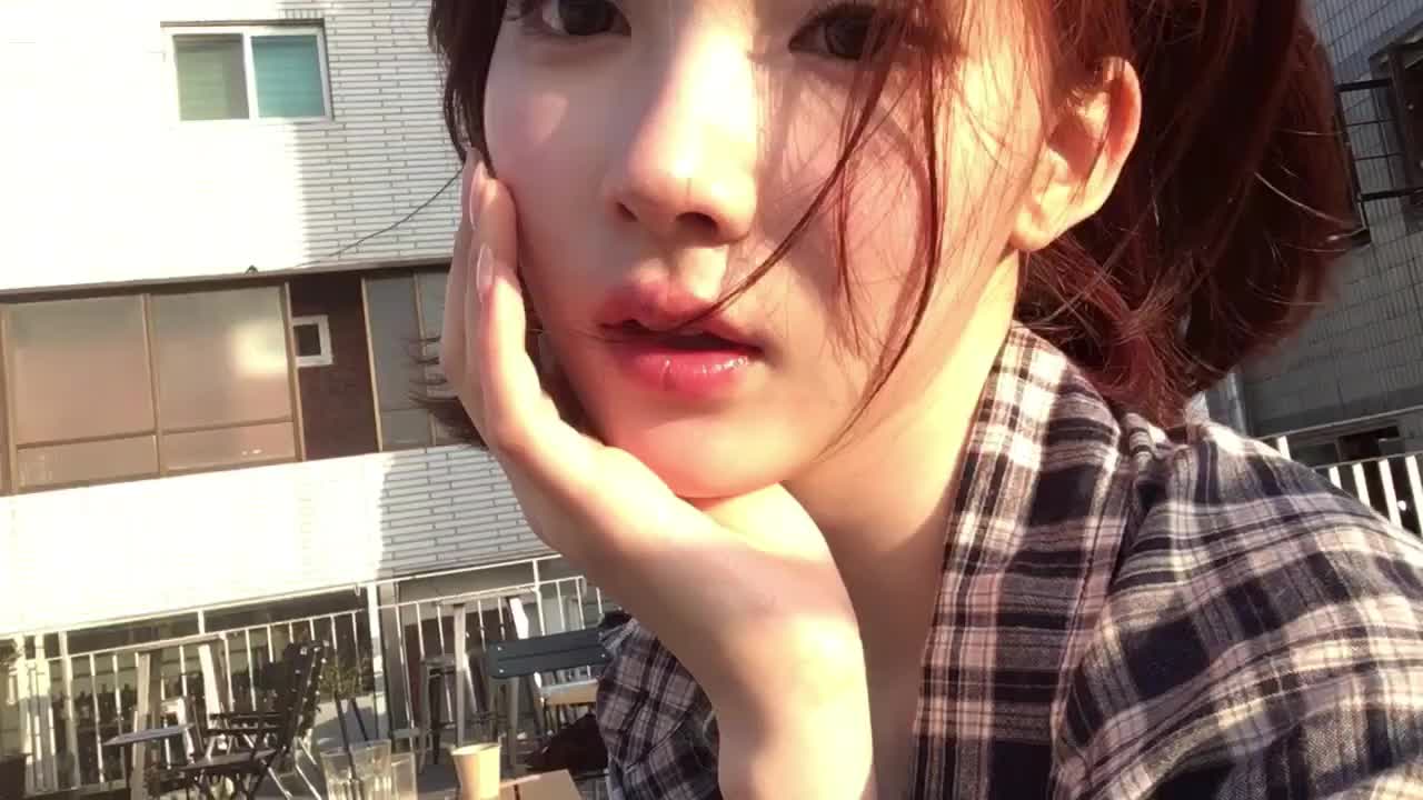 Hearts2Hearts社群貼文 - ☀️☕️ - JIWOO
