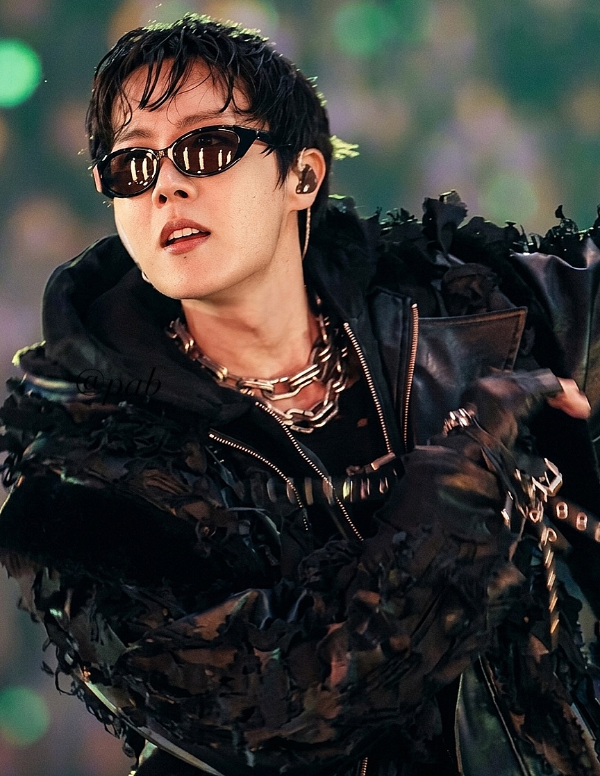 BTS Community Post - ᴏᴍɢ.. ⚡️ ɪᴄʜ ʟɪᴇʙᴇ ᴅɪᴇsᴇɴ sᴏɴɢ sᴏ