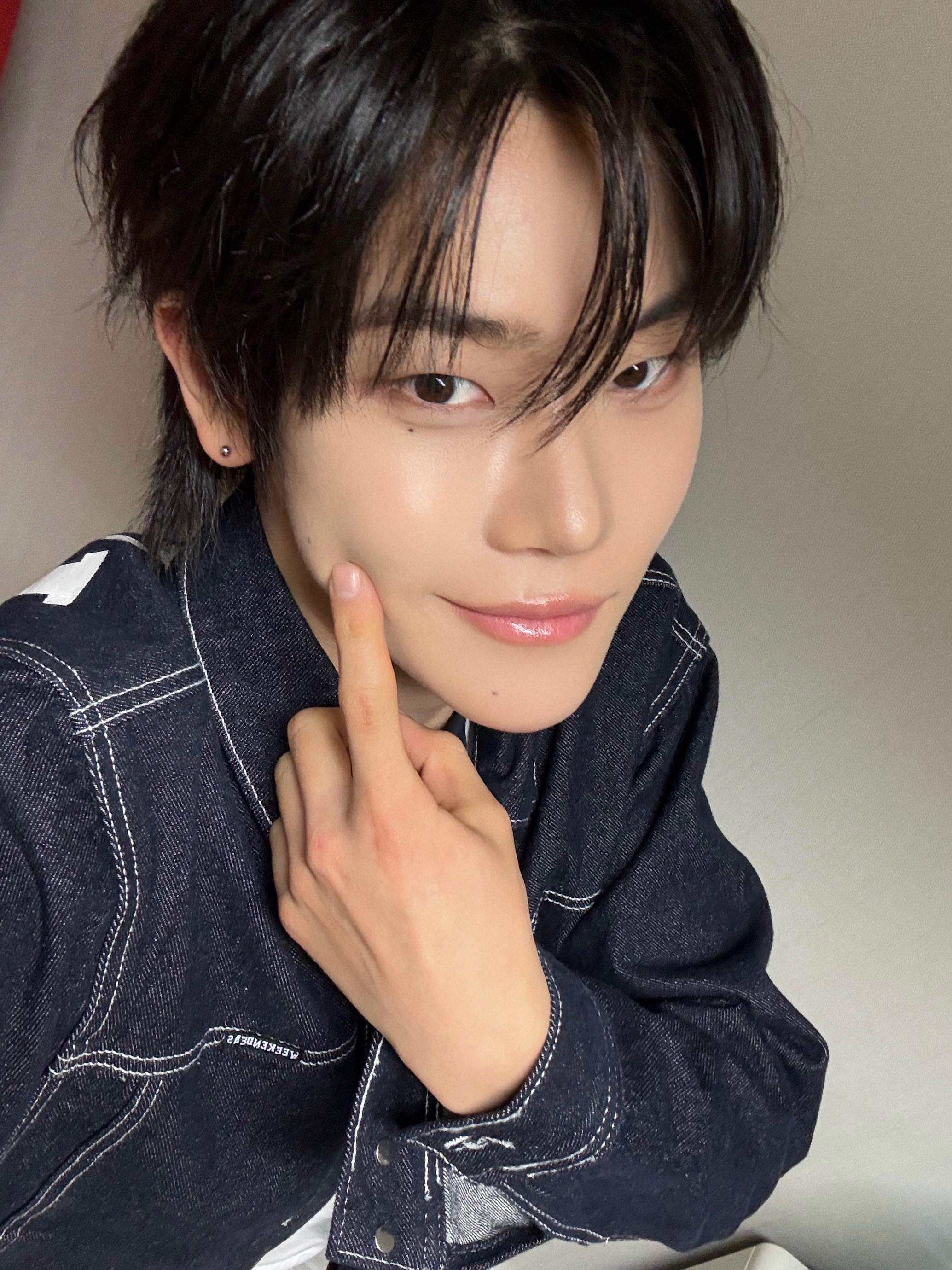 クルユアJANG YEOJUN ツーショ　2/14名古屋 CLOSE YOUR EYESコミュニティの投稿 - - JANG YEOJUN