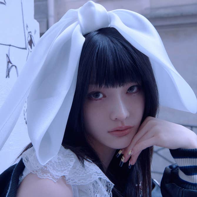 Most recent profile image for ILLIT IROHA