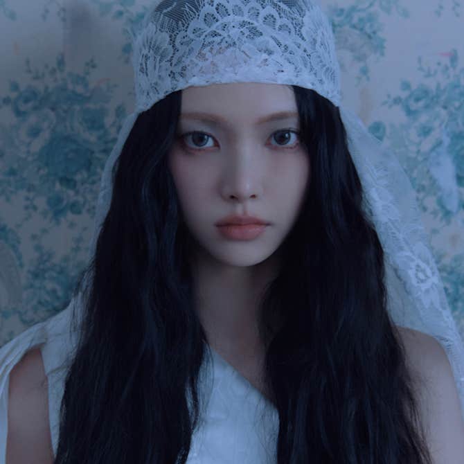 Most recent profile image for ILLIT YUNAH