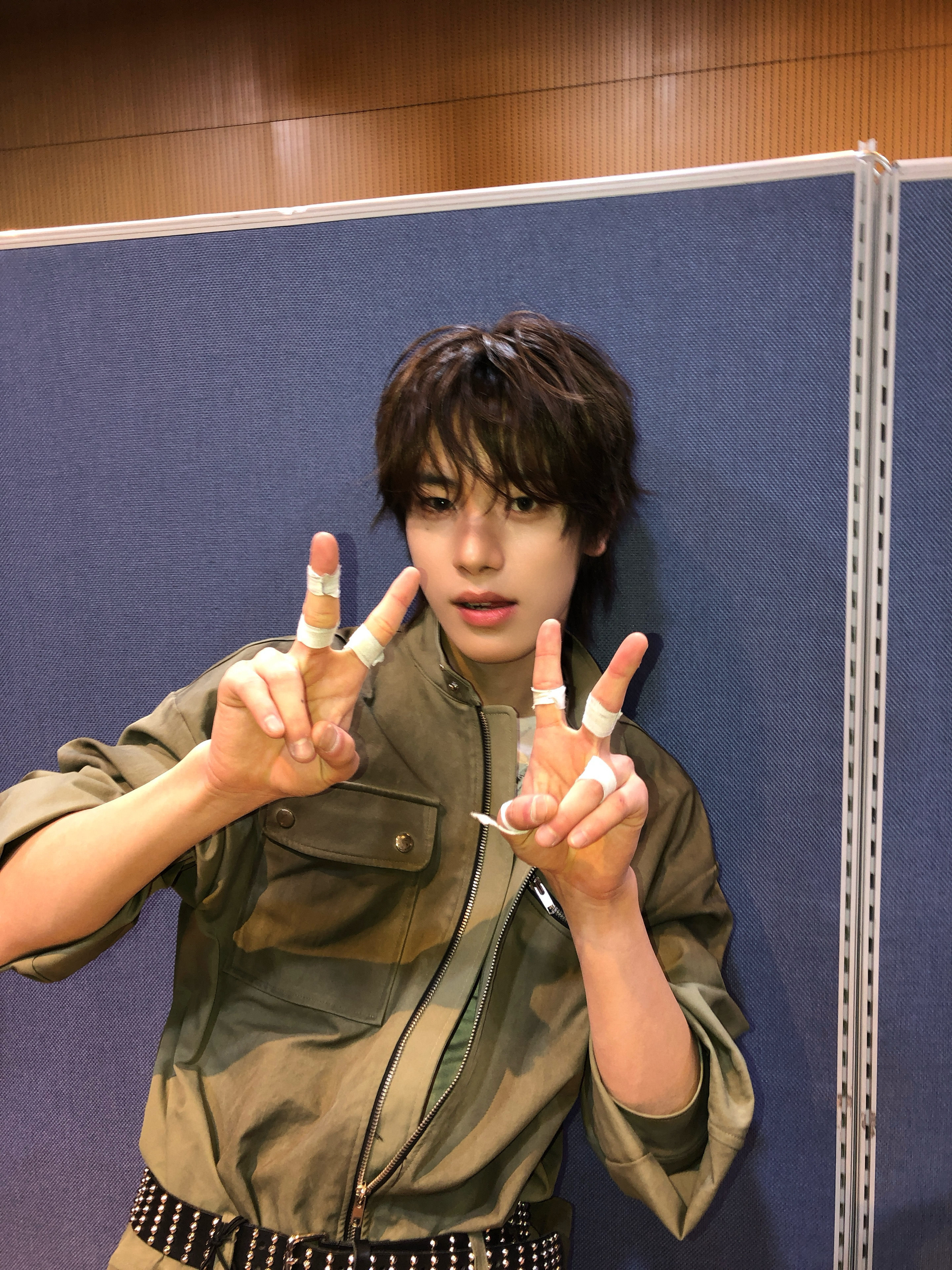 CLOSE YOUR EYESコミュニティの投稿 - 🔧🪛🧰 - SONG SEUNGHO