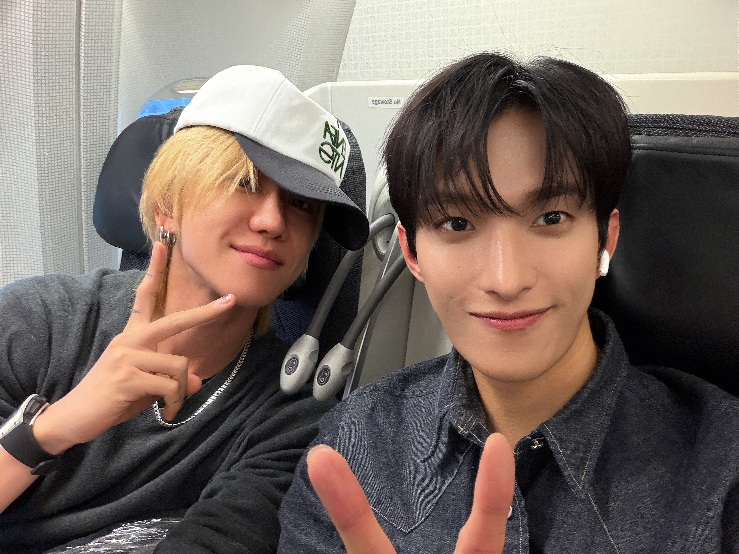 SEVENTEENコミュニティの投稿 - 다녀올게요·ᴗ· - DK