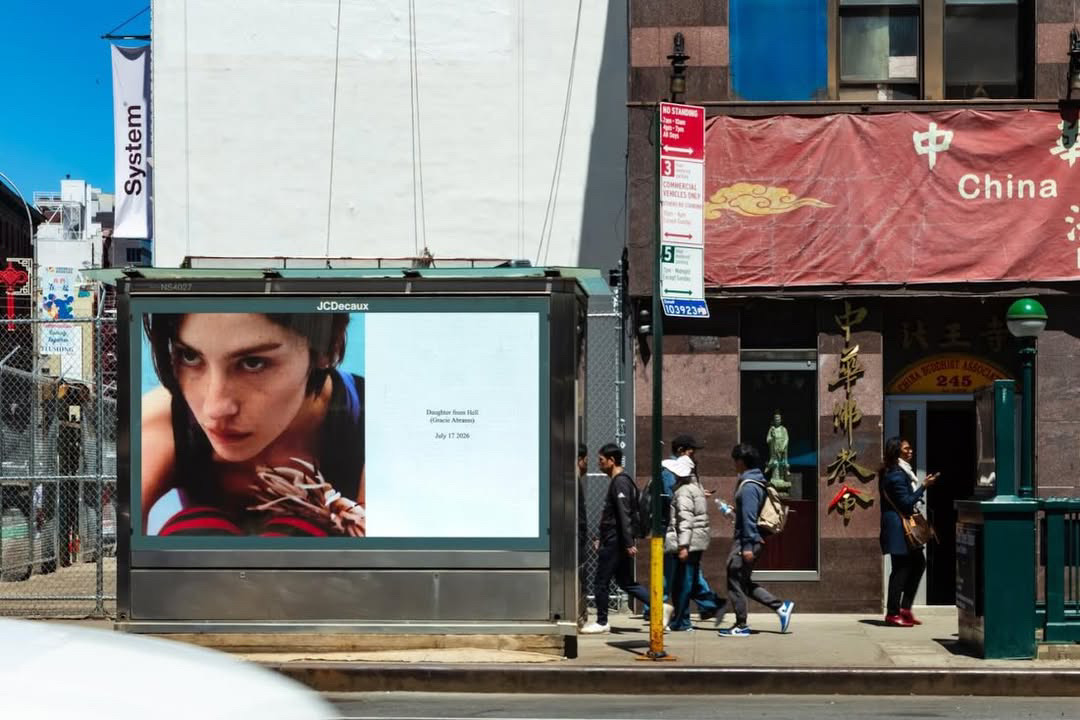 Gracie Abramsコミュニティの投稿 - Hiiiiiiiiiii - Gracie Abrams