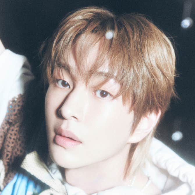 Most recent profile image for SHINee ONEW