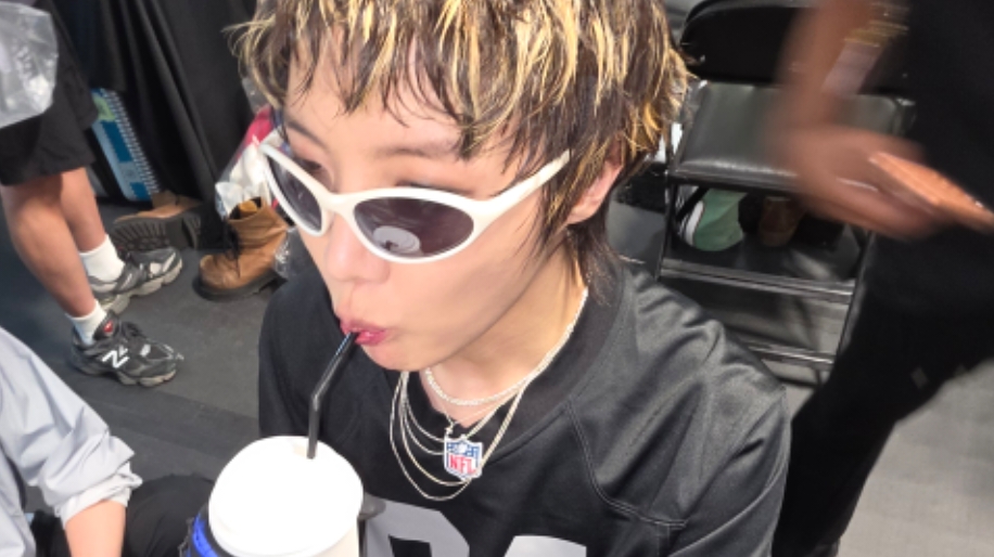 Weverse_3f823.jpg?type=w1414