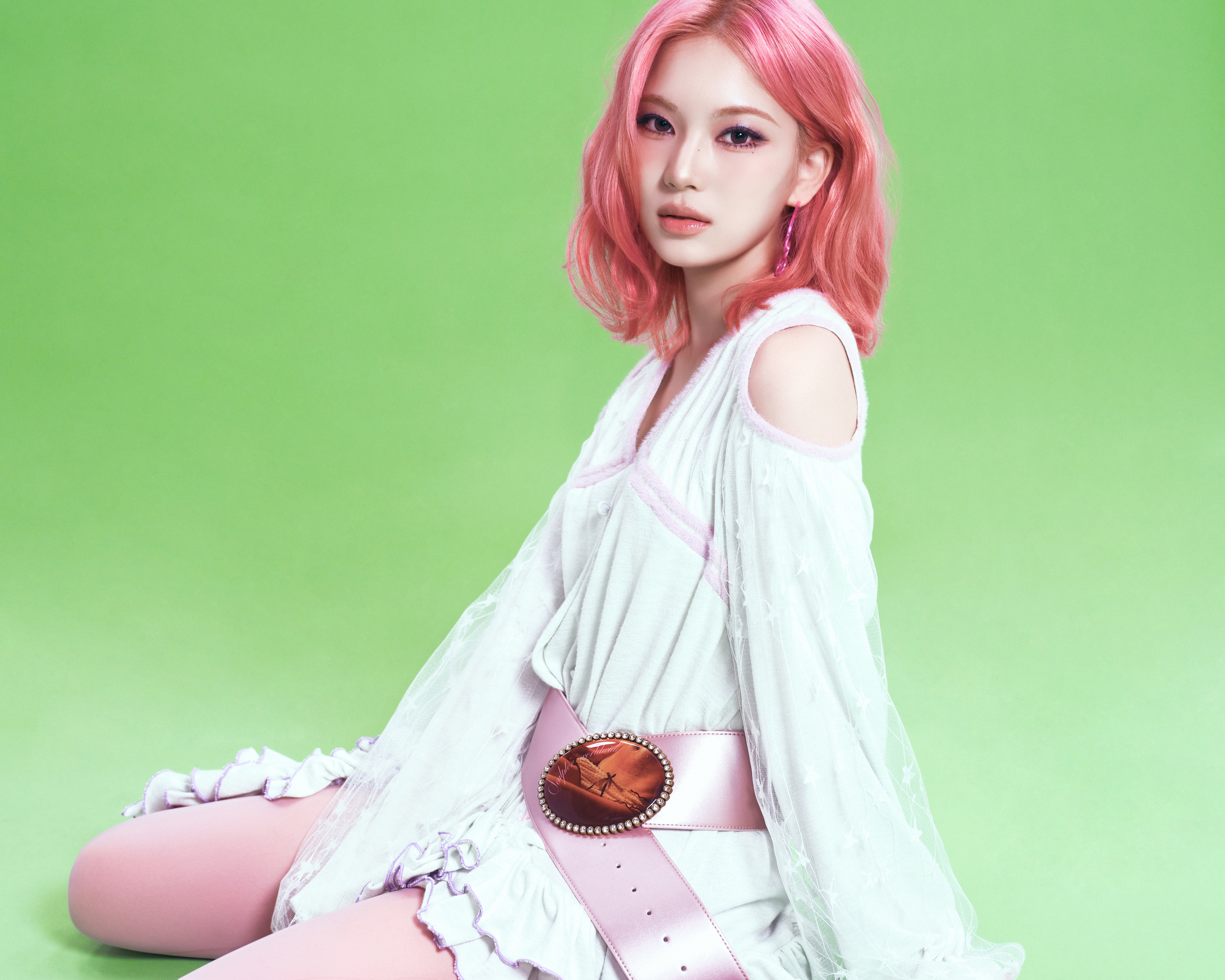 Post de la Comunidad STAYC - STAYC The 6th Single Album 【2:LOVE