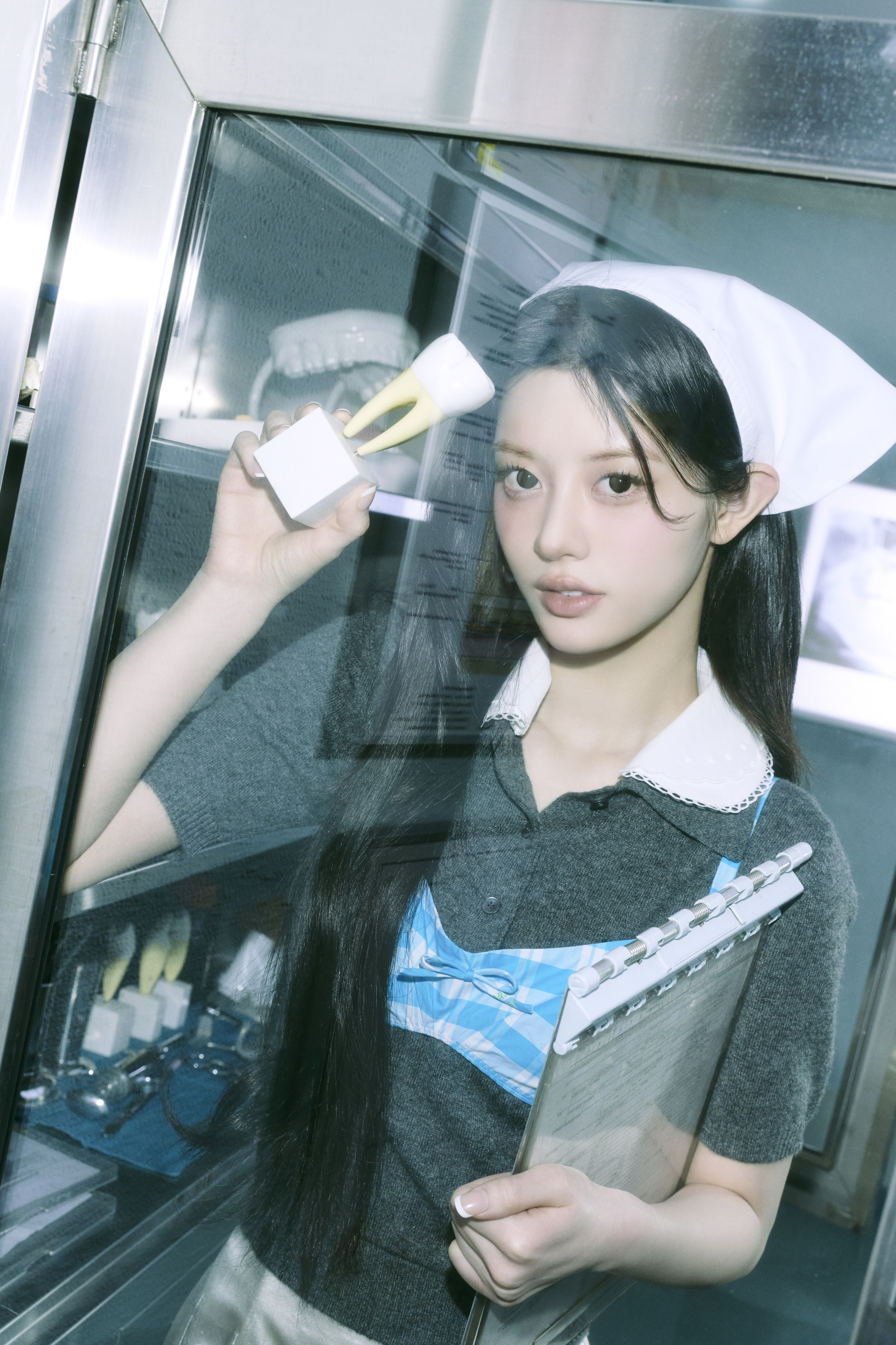 Weverse ILLIT 画像 - 'ICONIC BY MISTAKE' : FACETS - #MINJU