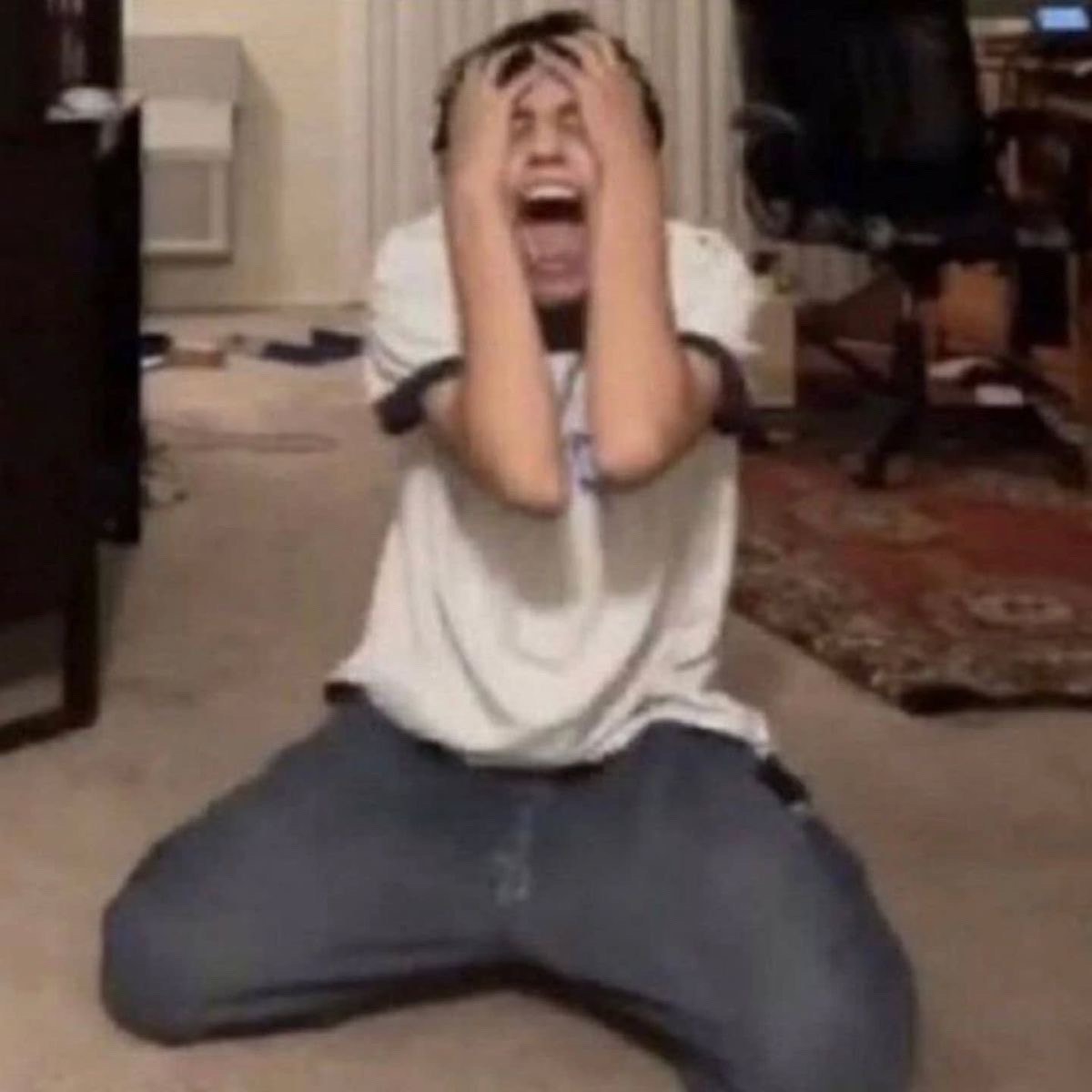 KATSEYE Community Post - GUYS IM ACTUALLY TWEAKING OUT SO BAD OMG IM ...