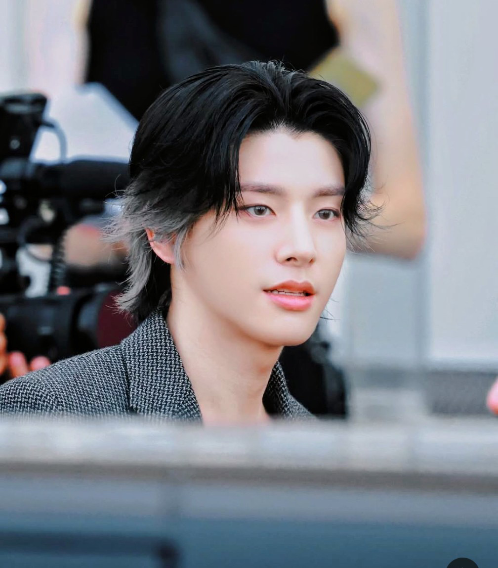 ENHYPENコミュニティの投稿 - NEW BIAS UNLOCKED. WOLVERINE JAKE