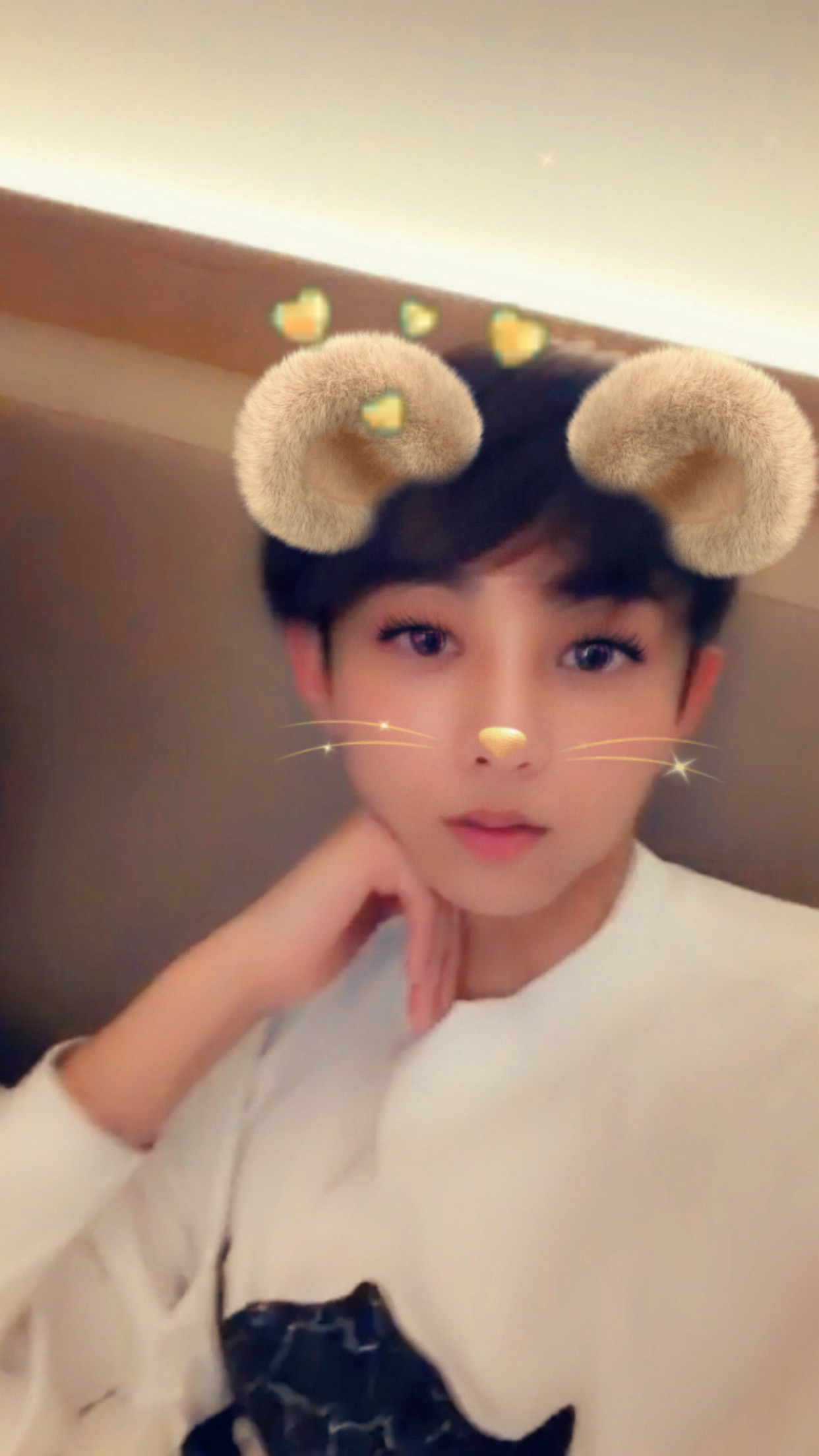 LNGSHOTコミュニティの投稿 - Shotties Vietnam presents gifts to