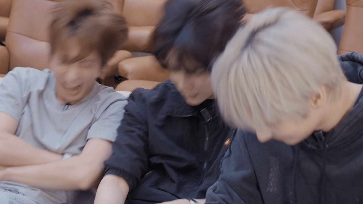 Weverse TXT Media - 'NO LABELS: PART 02' First Listening Day