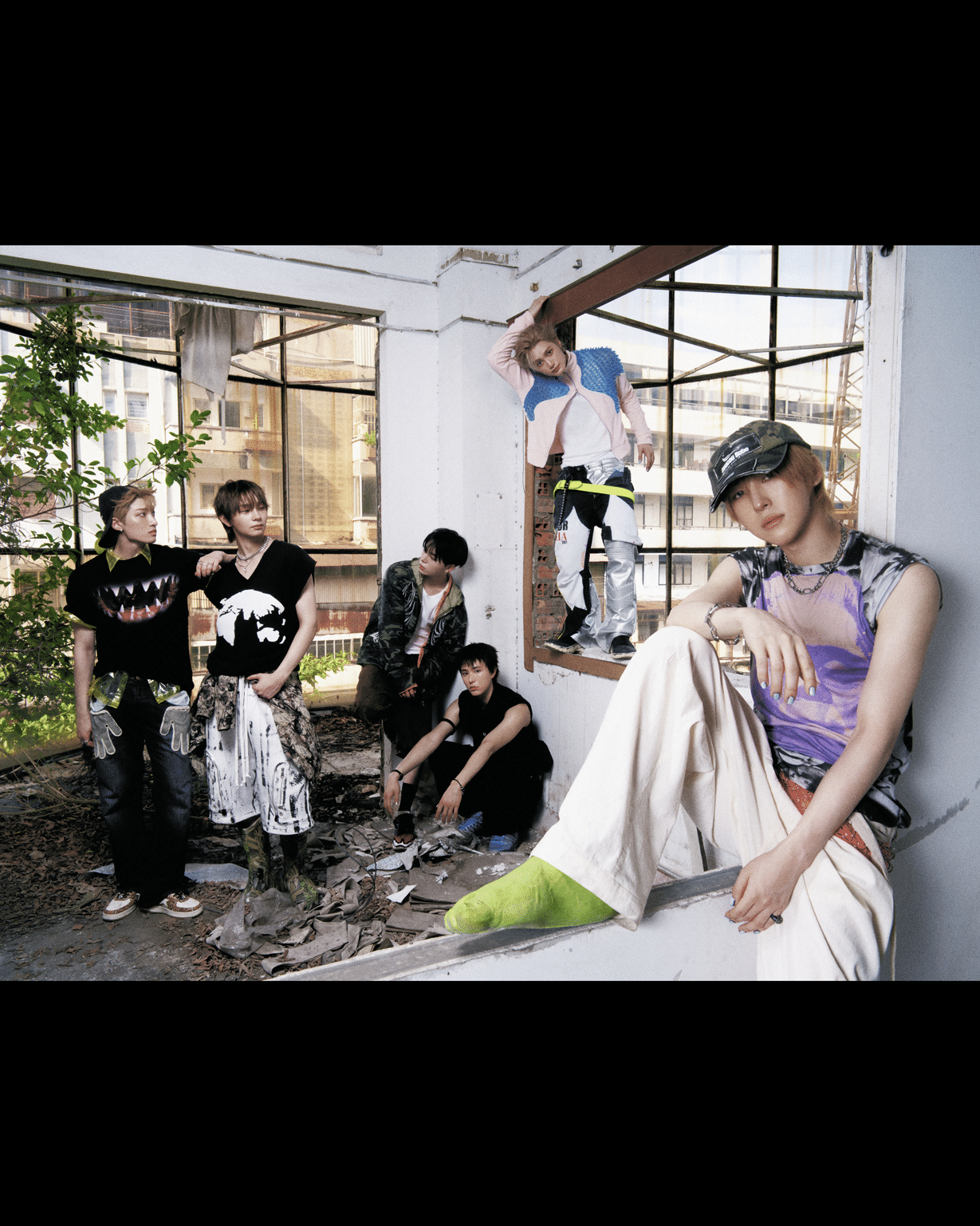 DAILY:DIRECTION 커뮤니티 Media