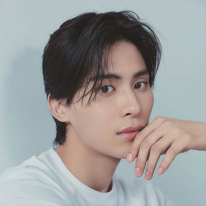 Most recent profile image for SF9 YOO TAE YANG