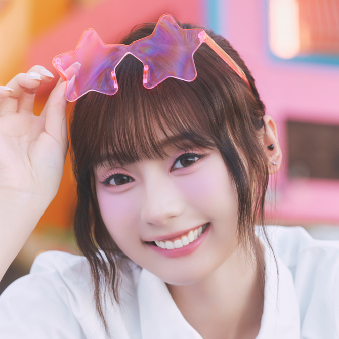 Most recent profile image for UNIS HYEONJU