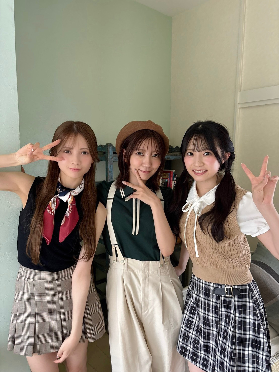 Post de la Comunidad AKB48 - ⋰ 3人のかわいいオフショットも