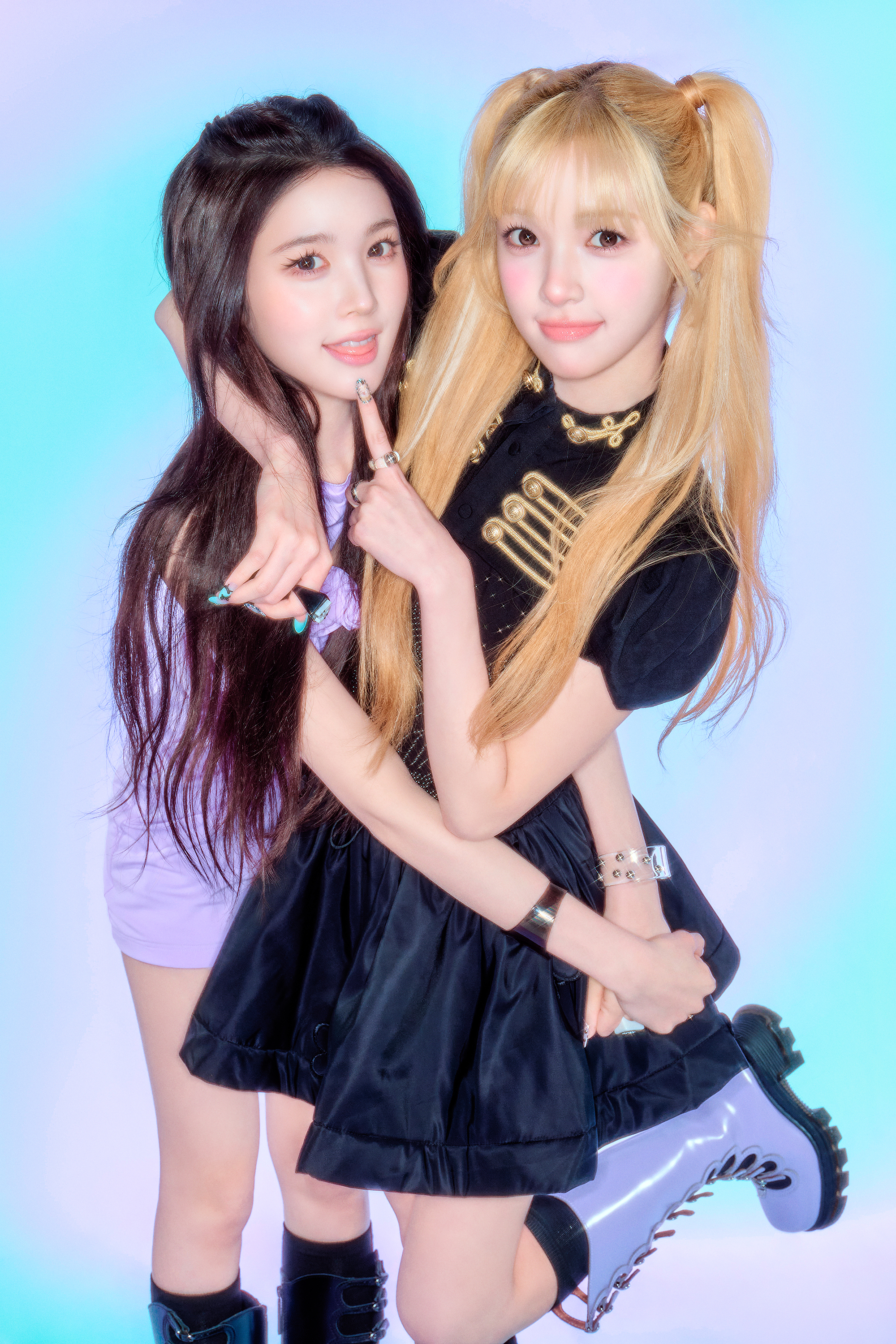 Weverse Hearts2Hearts Image - Teaser Image 01 : Sugar & Spice Weverse Hearts2Hearts Image - Teaser Image 01 : Sugar & Spice