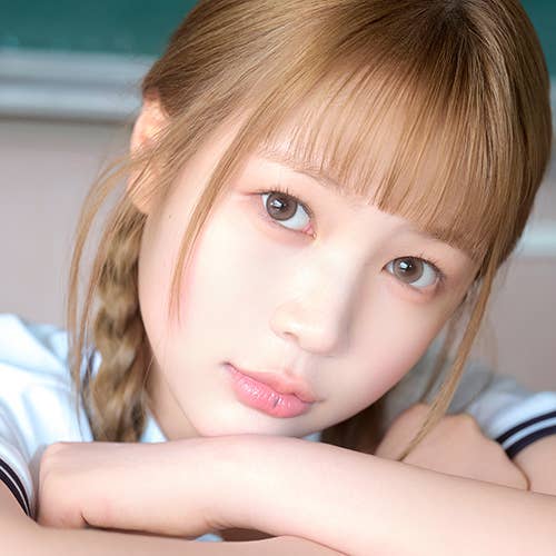 Most recent profile image for Hearts2Hearts YE-ON