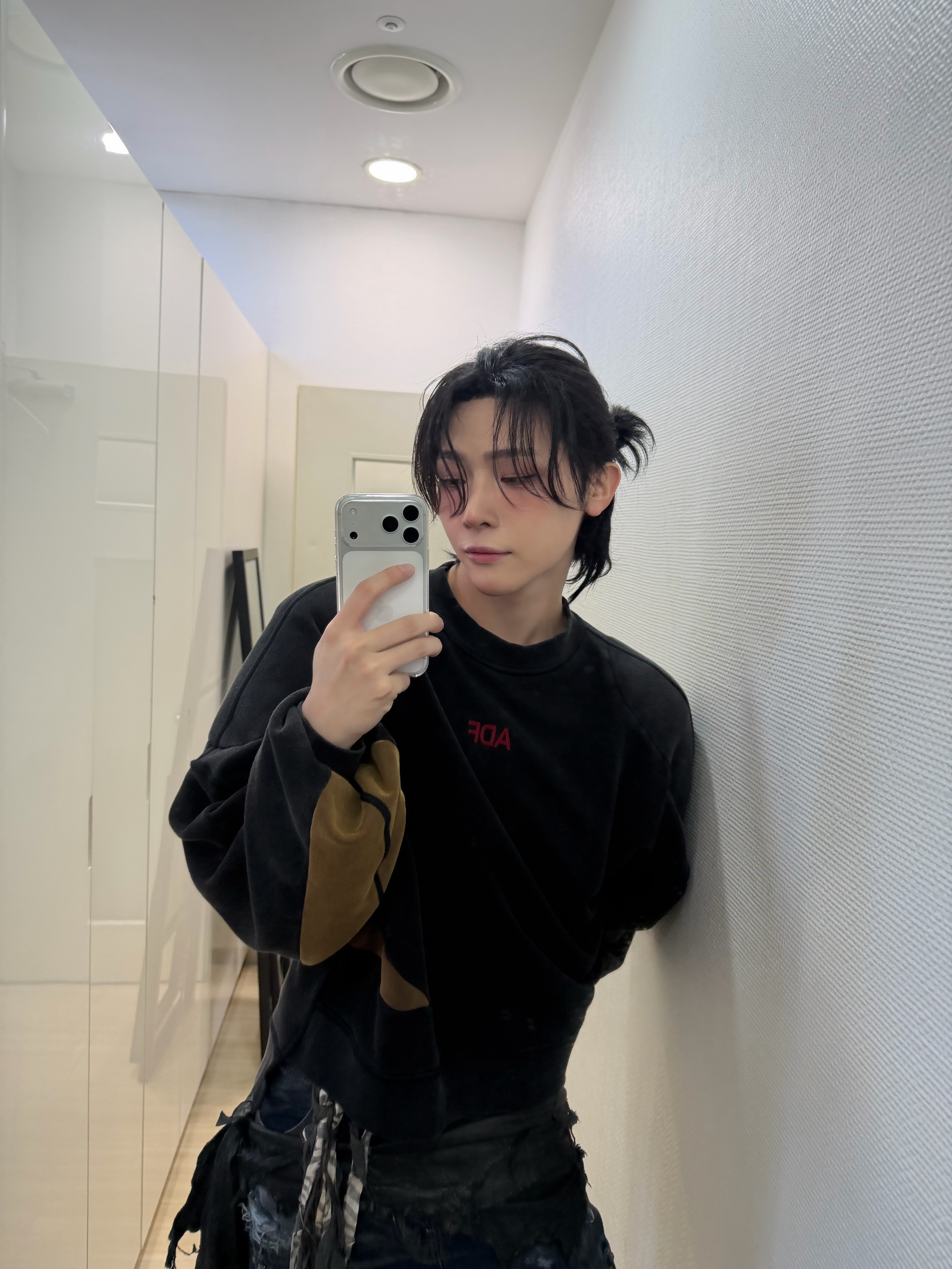 &TEAM Community Post - 🥴🥴 - NICHOLAS
