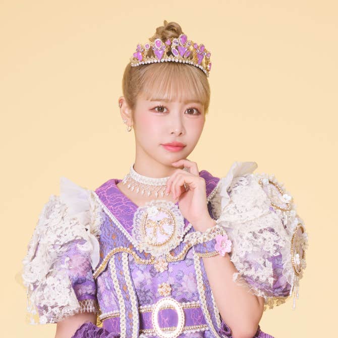 Most recent profile image for KAWAII LAB. FZ Luna Nakagawa