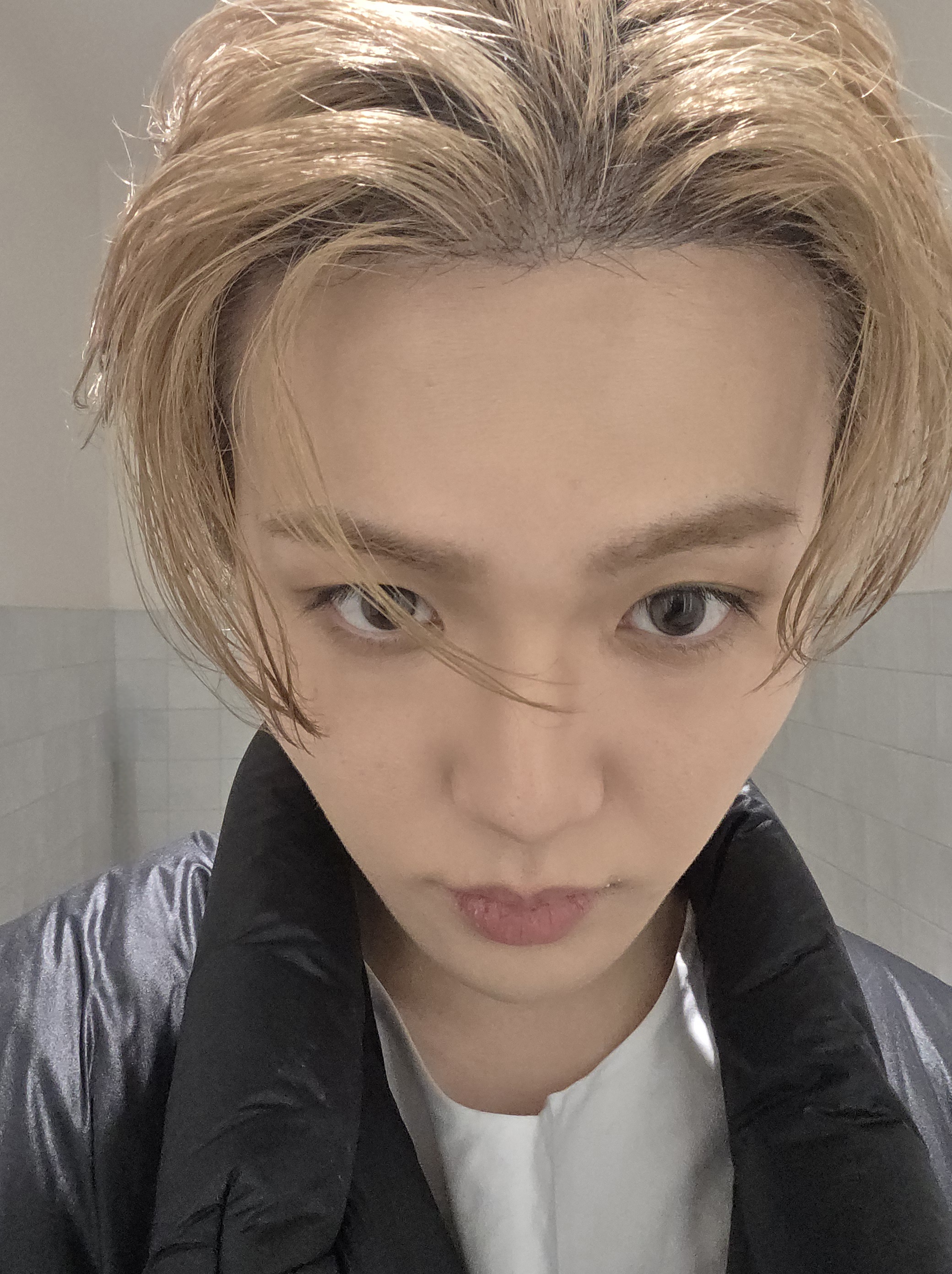 TREASUREコミュニティの投稿 - - ドヨン