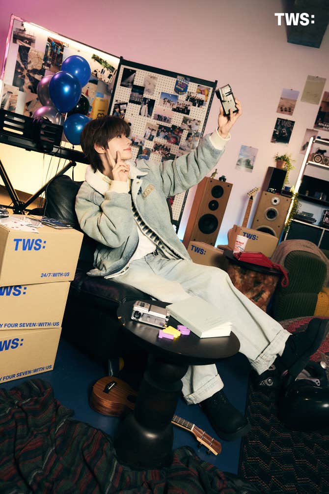 TWS Community Post - TWS sparkling photo에서 한진 사진을 그려봤어요! pt 2 투어스 맴버들이 ...