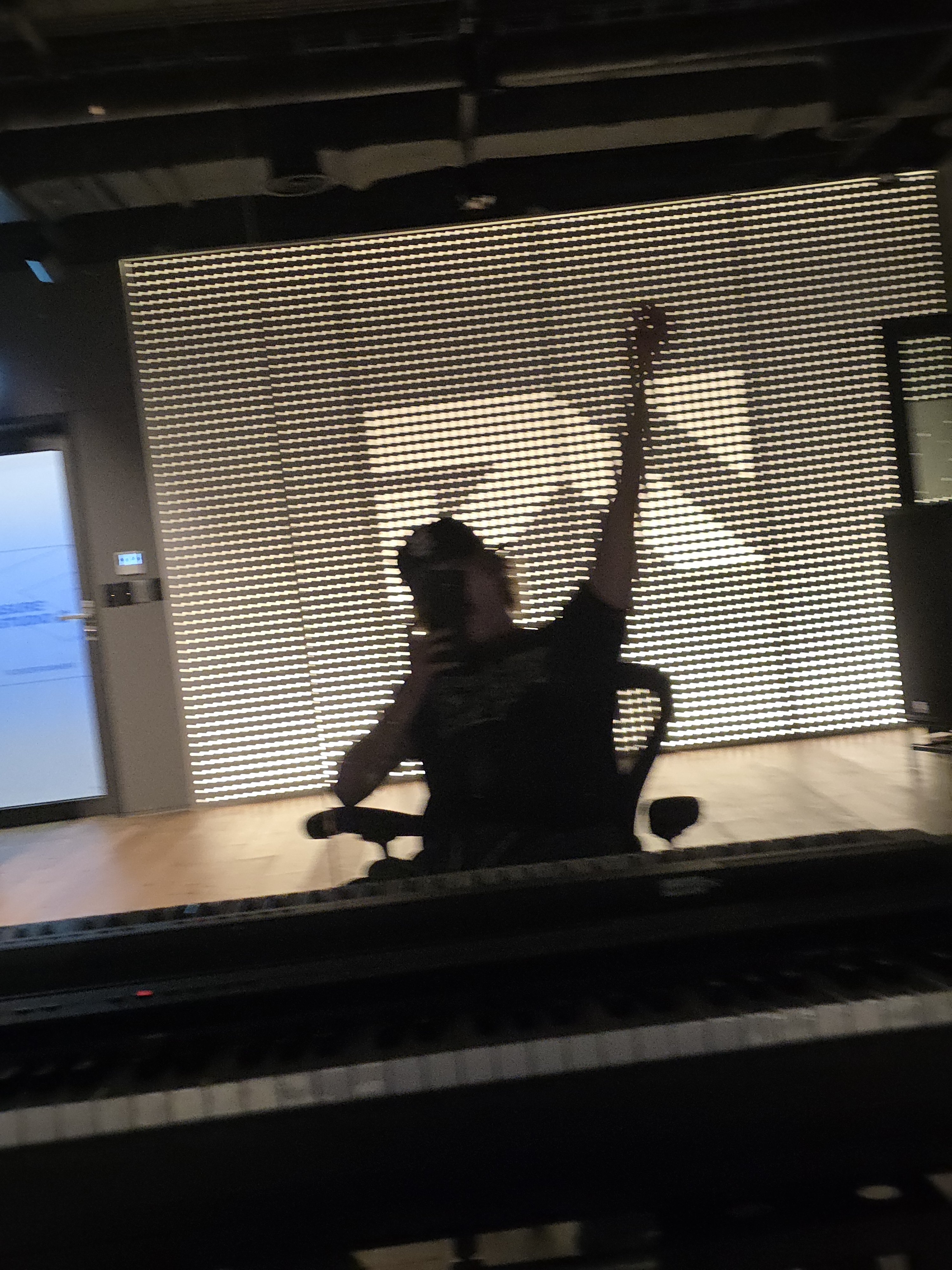 TREASUREコミュニティの投稿 - - ドヨン