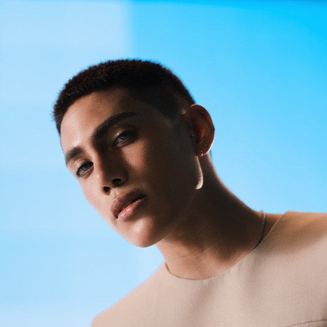 Most recent profile image for SB19 Stell