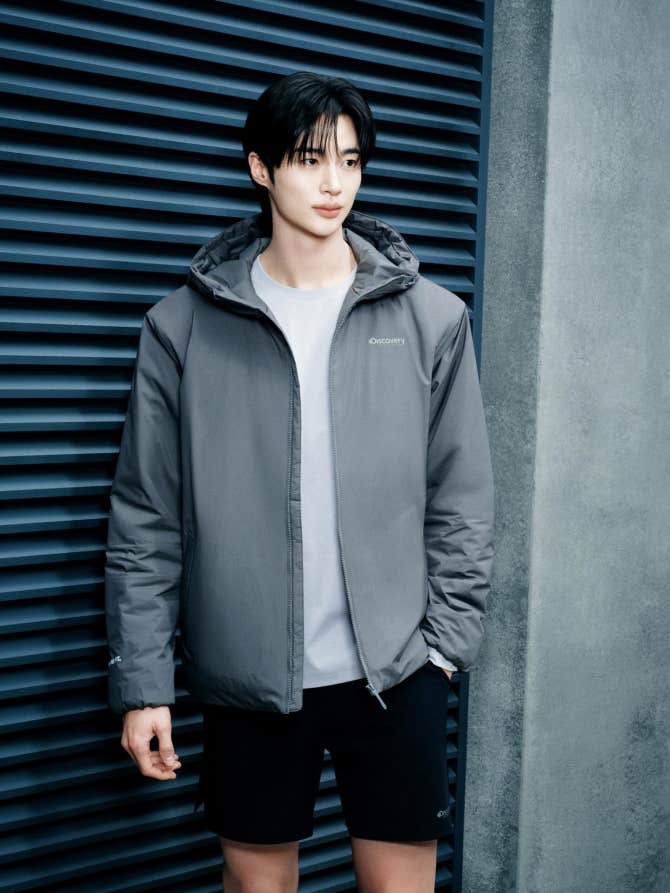 BYEON WOO SEOK Community Post - #byeonwooseok X Discovery 2026 SS