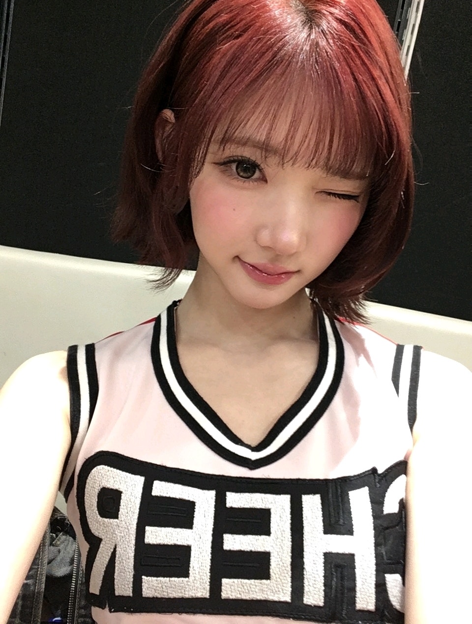 Hearts2Hearts 커뮤니티 포스트 - 🤫 - 지우