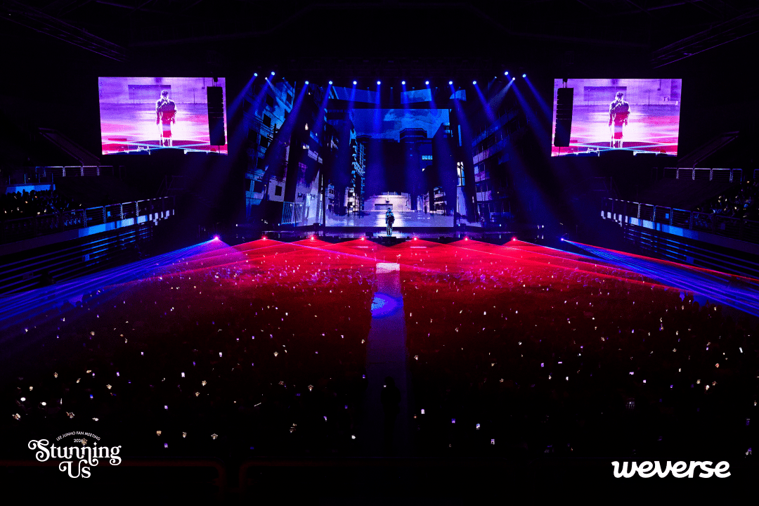 Weverse LEE JUNHO Image - 2026 LEE JUNHO FAN MEETING 〈STUNNING US